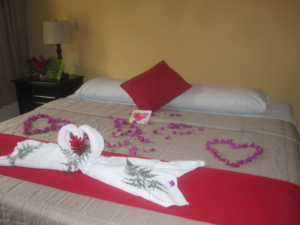 Hotel Jaguar Inn تيكال المظهر الخارجي الصورة